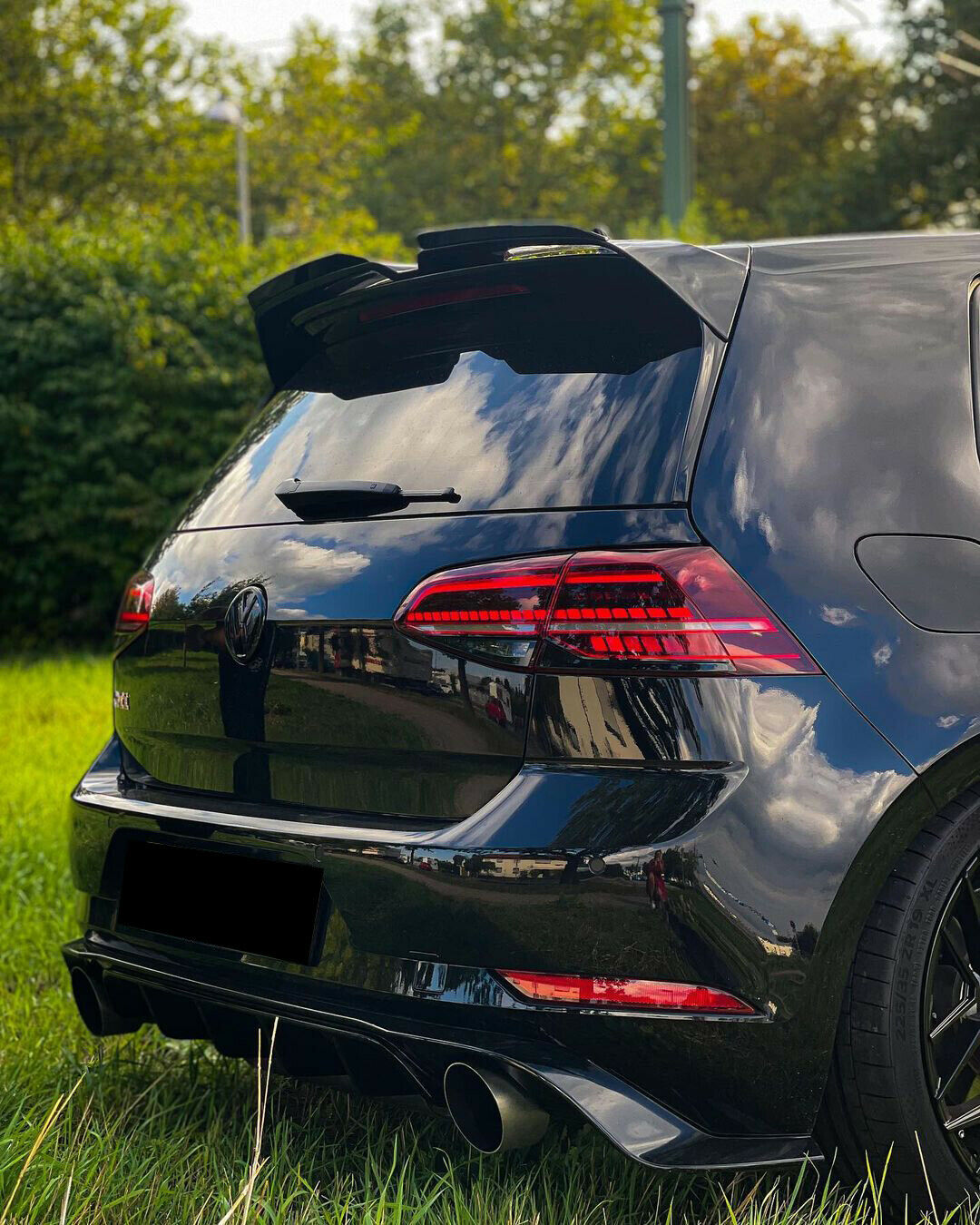VW GOLF MK7 7.5 GTI GTD R ROOF SPOILER GLOSS BLACK OEM