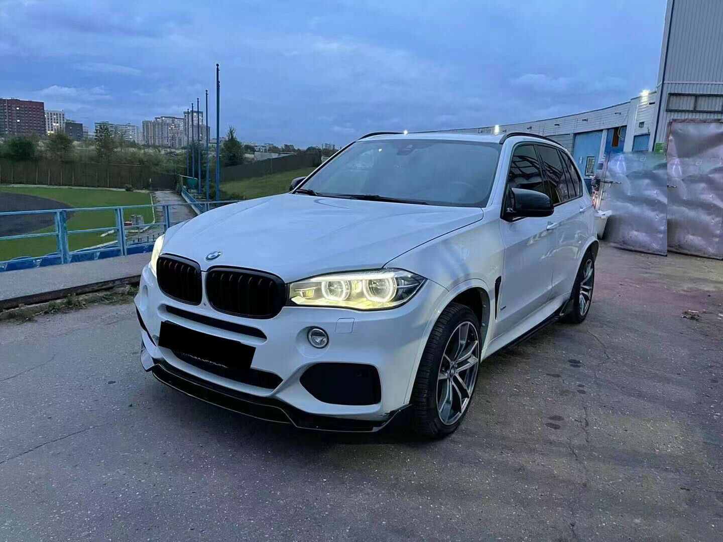 BMW X5 F15 M PERFORMANCE FRONT SPLITTER SPOILER LIP KIT GLOSS BLACK 2013-2018